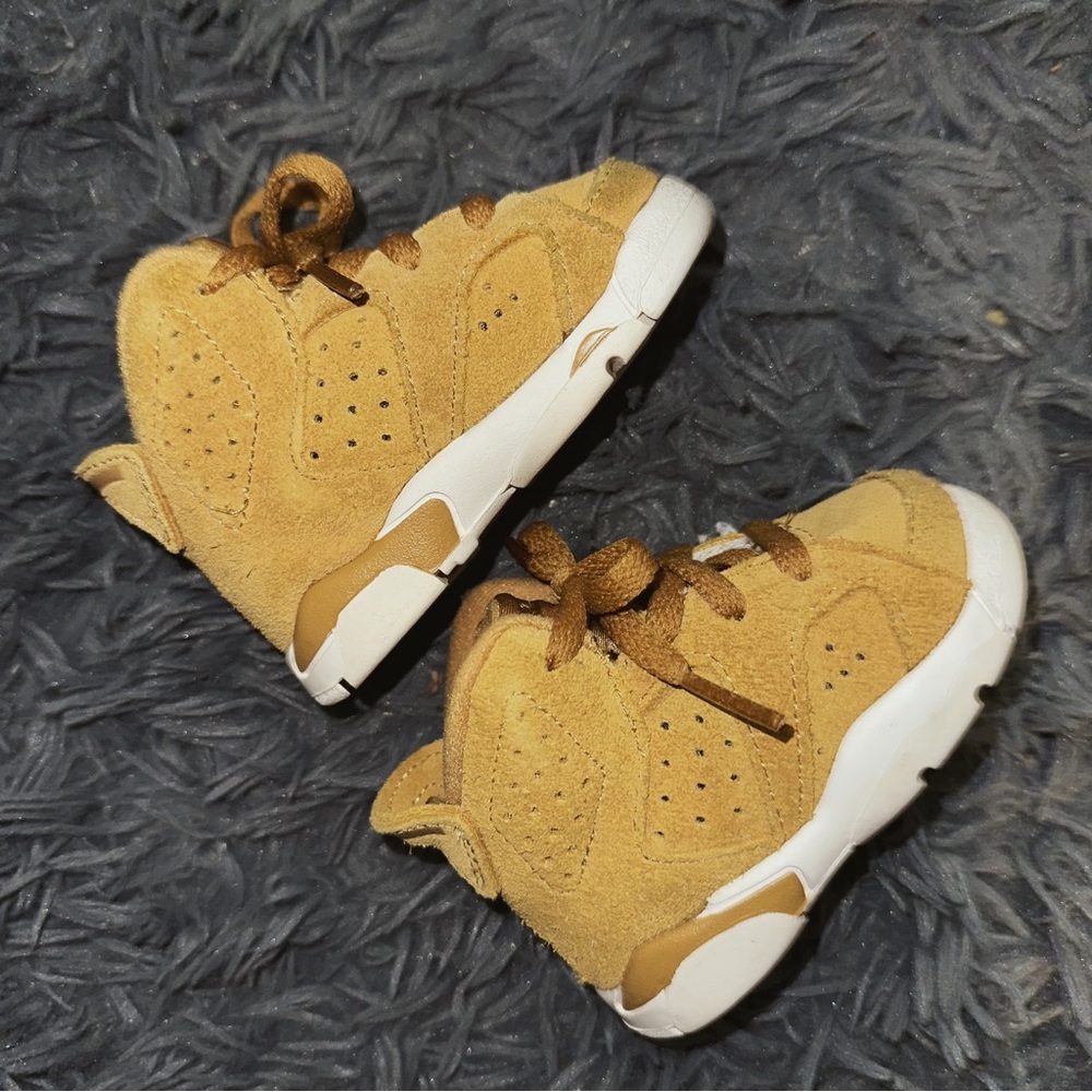 Air Jordan 6 Retro BT Wheat Golden Harvest